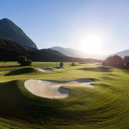 Waldhotel Bad Jungbrunn 3*