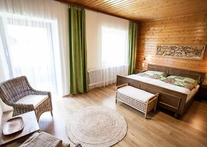 Waldhotel Bad Jungbrunn 호텔 3*